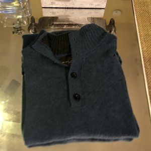 100% merino wool Sweater